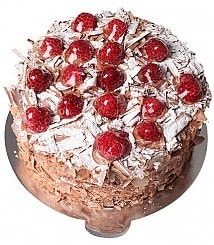 4 ile 6 kişilik Çikolatalı Frambuazlı yaş pasta Adana pasta