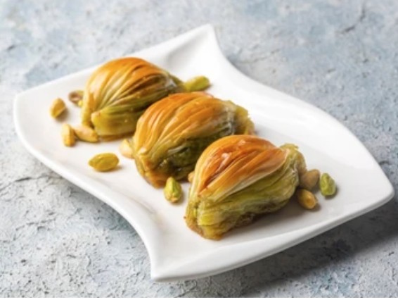 Taze Malzemeli 750 Gr Midye Baklava Adana pasta
